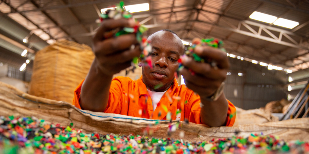 Defunkify adds to plastic reduction efforts - Vimarsana News