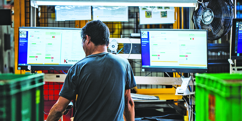 Auto suppliers use cloud to boost efficiency, cut scrap rate - Vimarsana News