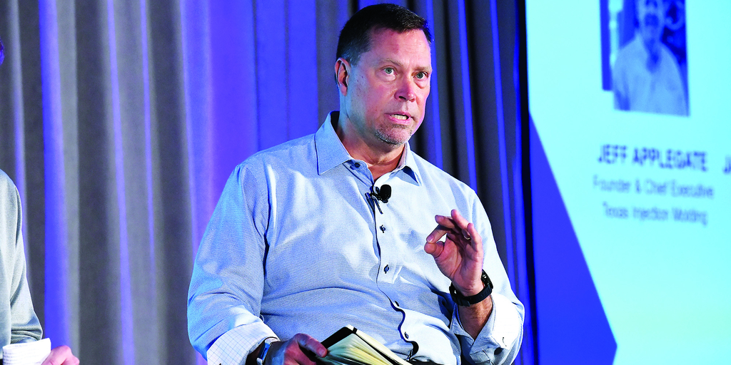 Former auto parts supplier John Saxon talks mistakes, success at Executive Forum - Vimarsana News