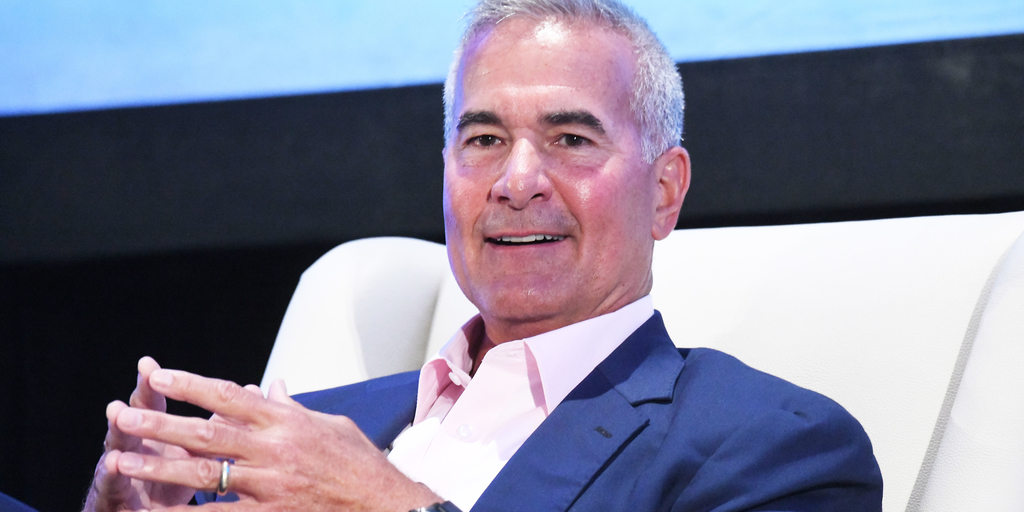 Berry Global CEO Salmon retiring | Plastics News - Vimarsana News