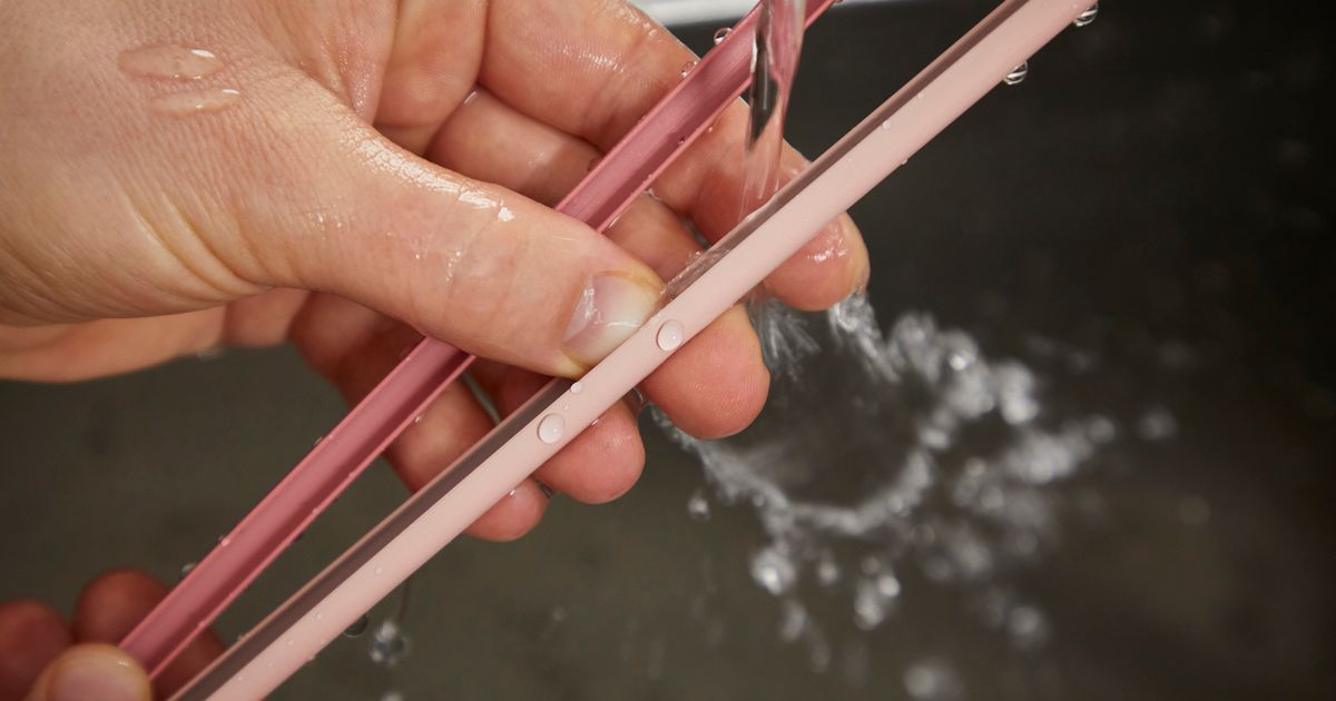 Molded Rarin Injection-molded-Rain-Straw-finds-crowdfunding-support | Plastics News