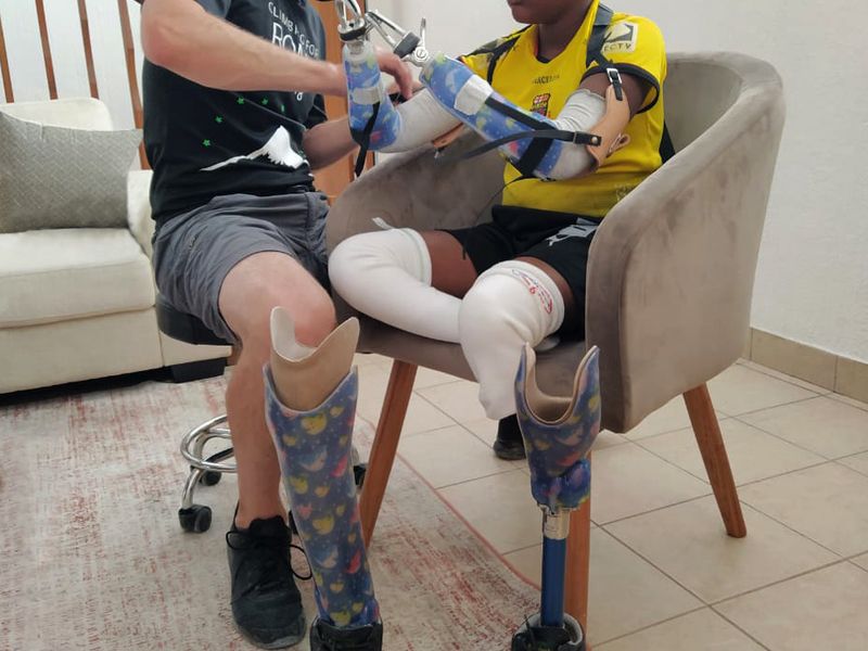 Curbell donates plastic sheet for prosthetics project in Ecuador - Vimarsana News