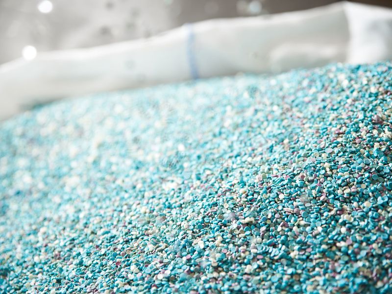 Polypropylene, polyethylene prices fall in December - Vimarsana News